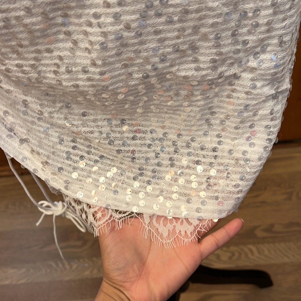Dress - Picture 3 of 5